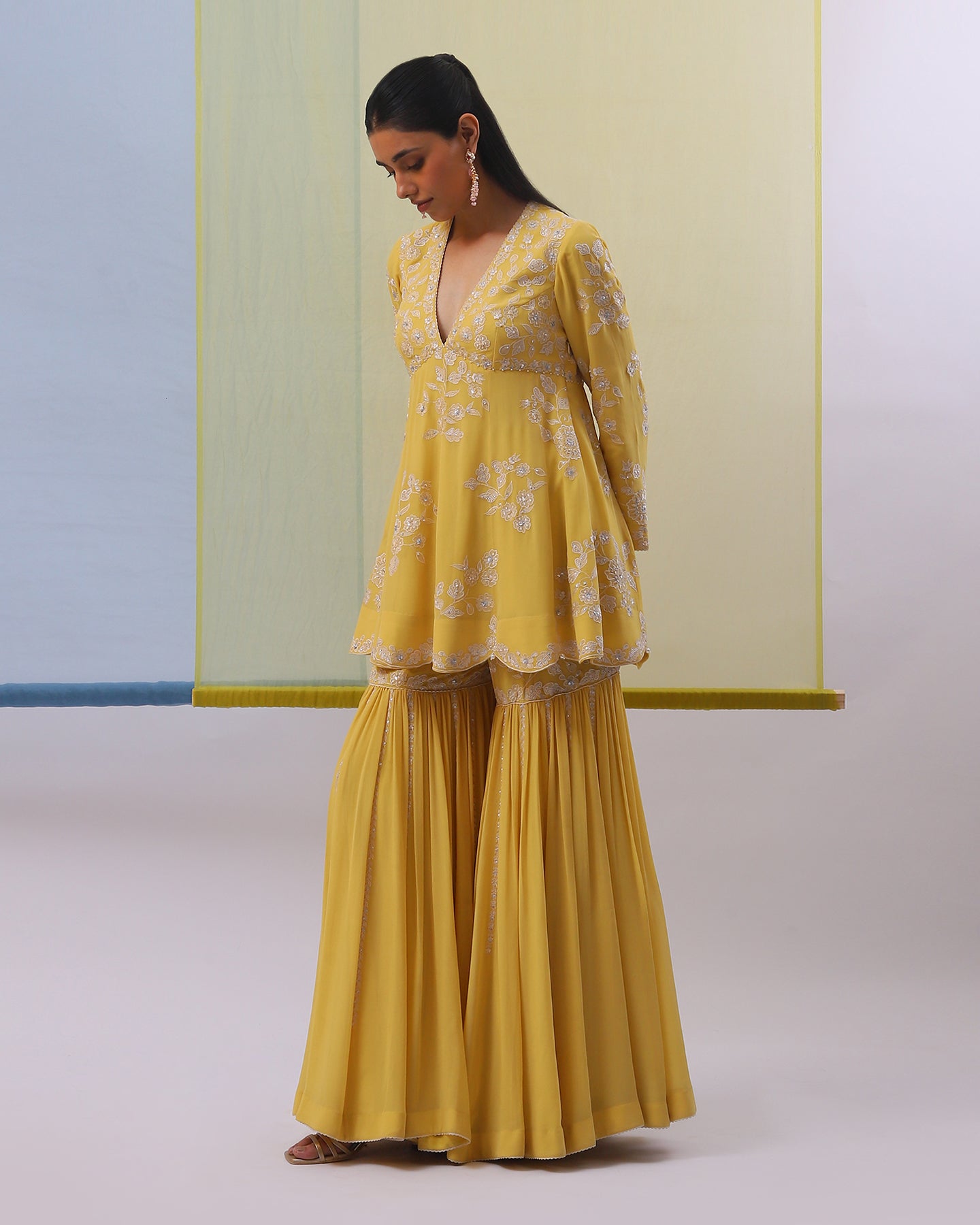 Ashraqat Gharara Set