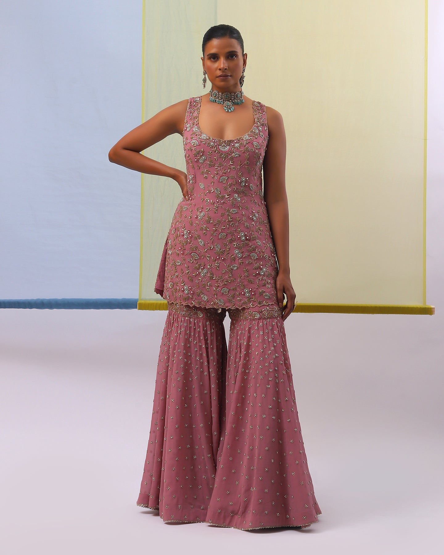 afee gharara set