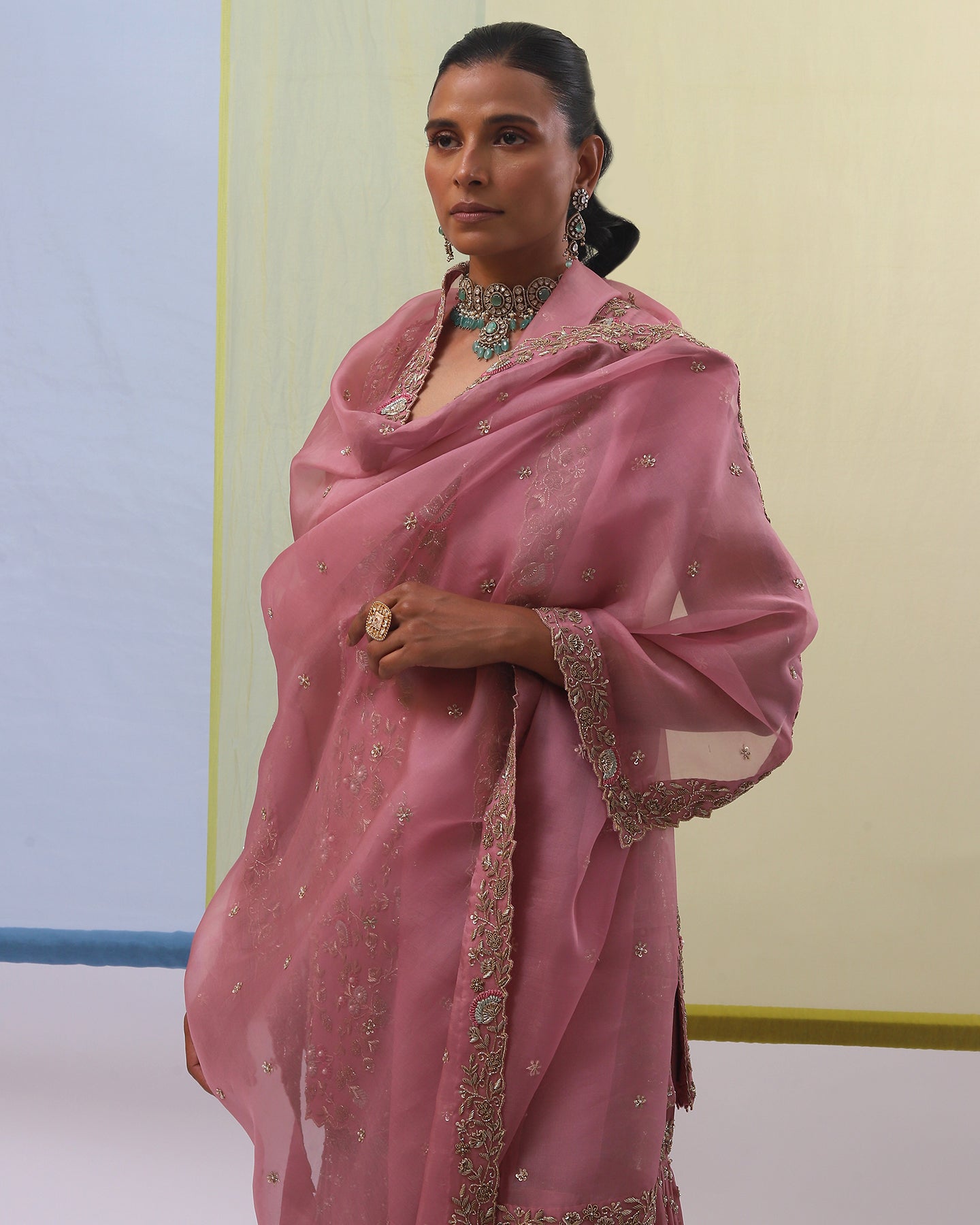 afee gharara set