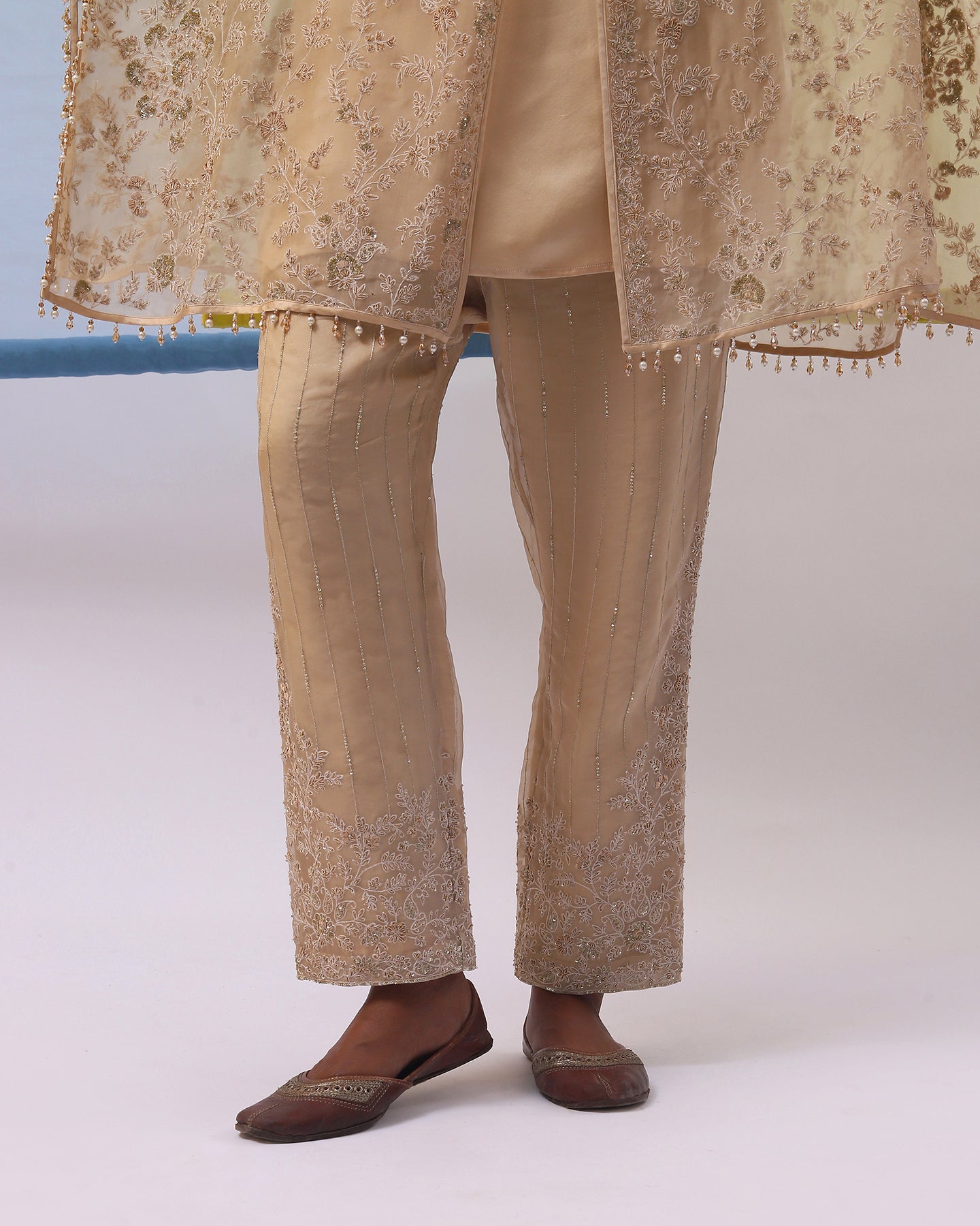 Reeha Cape Set