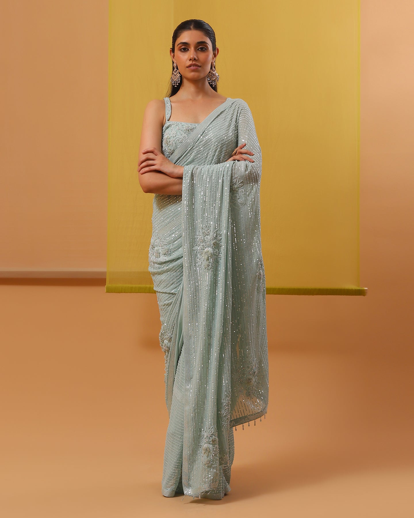 alina saree set