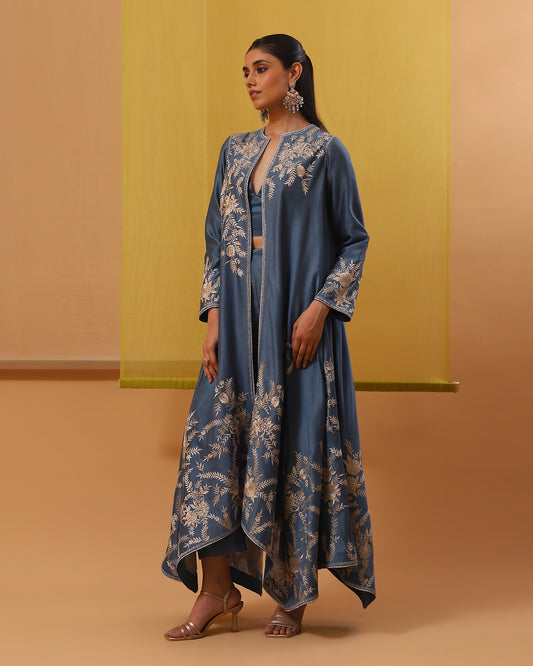 aqila cape set
