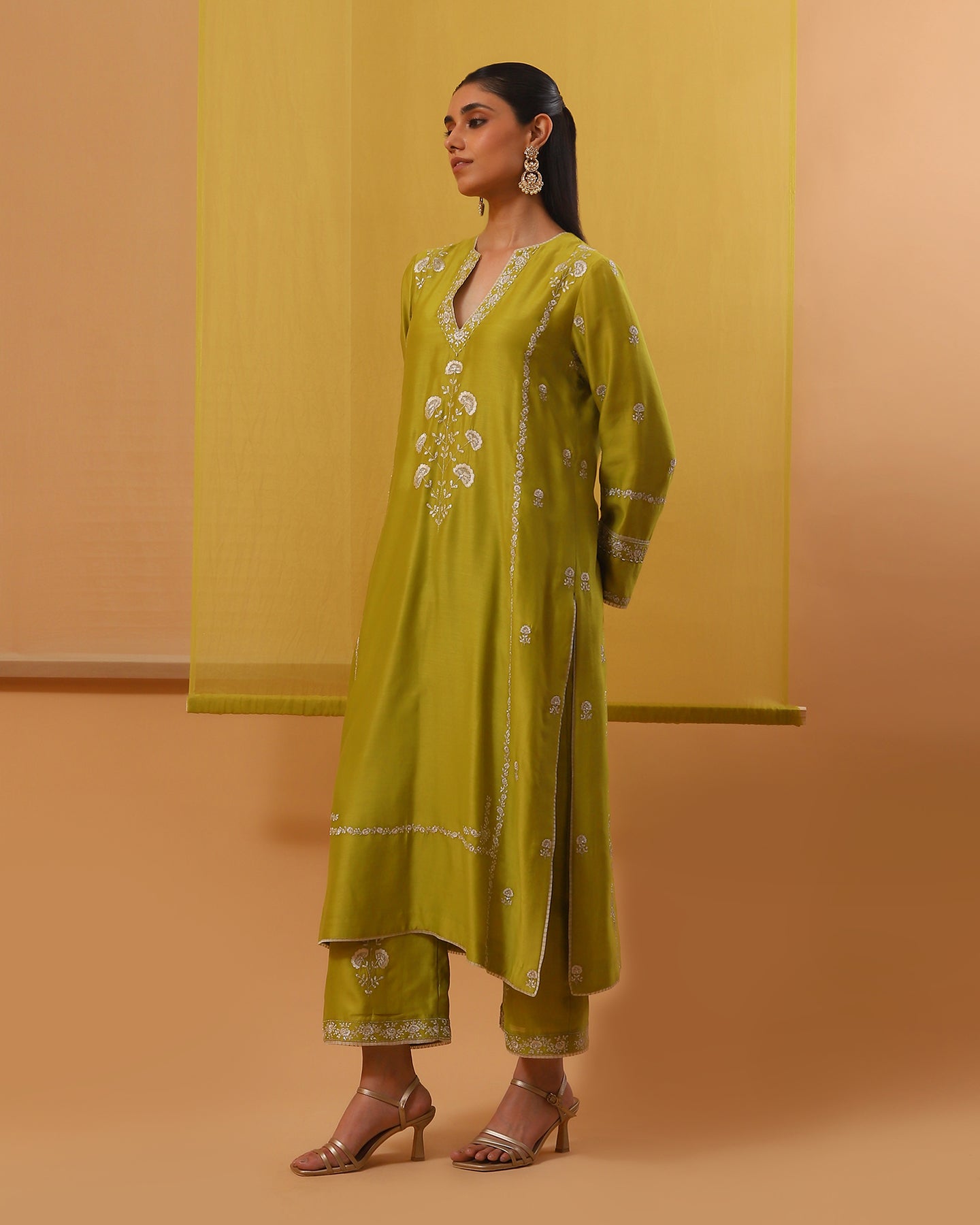 aiza long kurta set