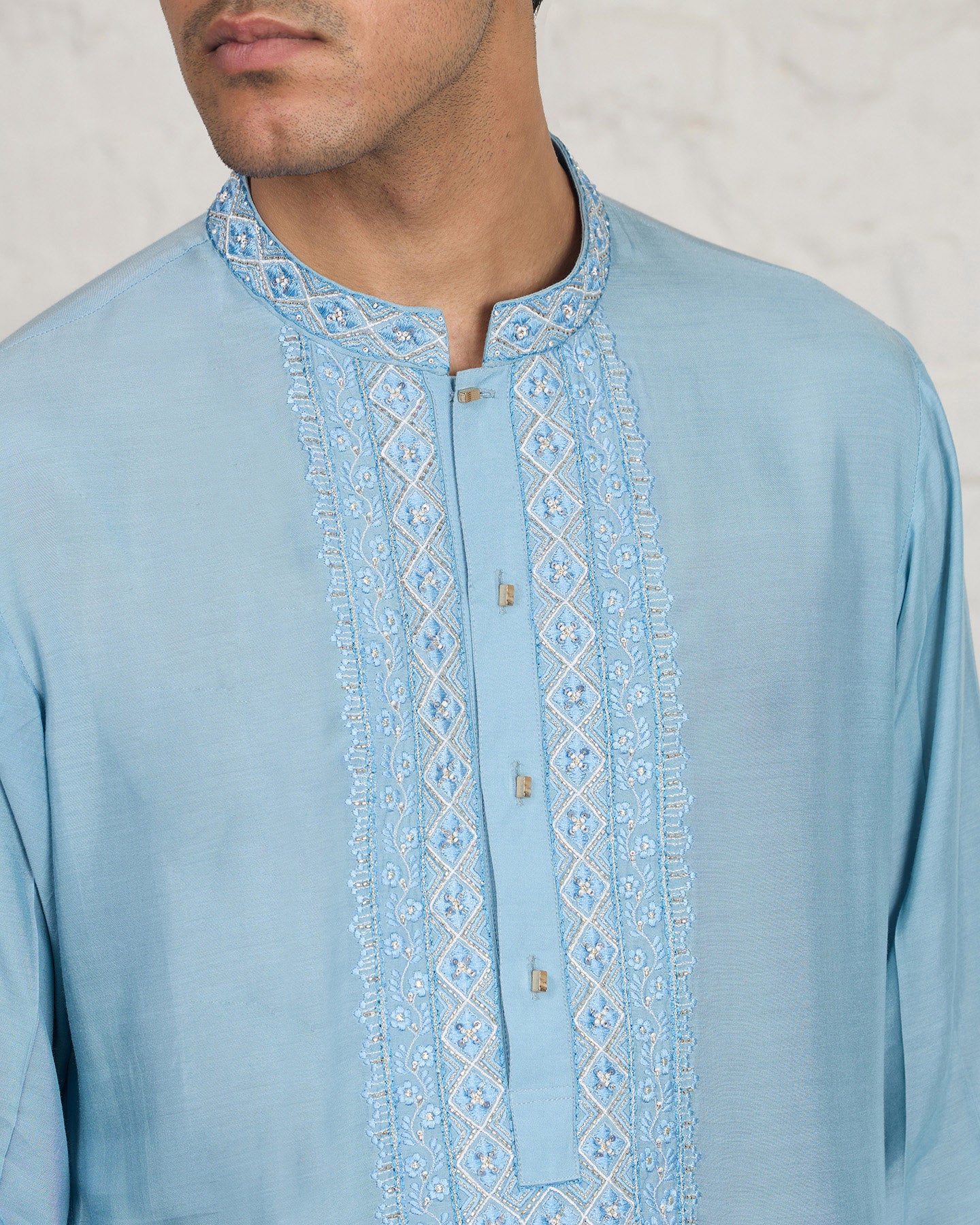 Areo Pathani Set