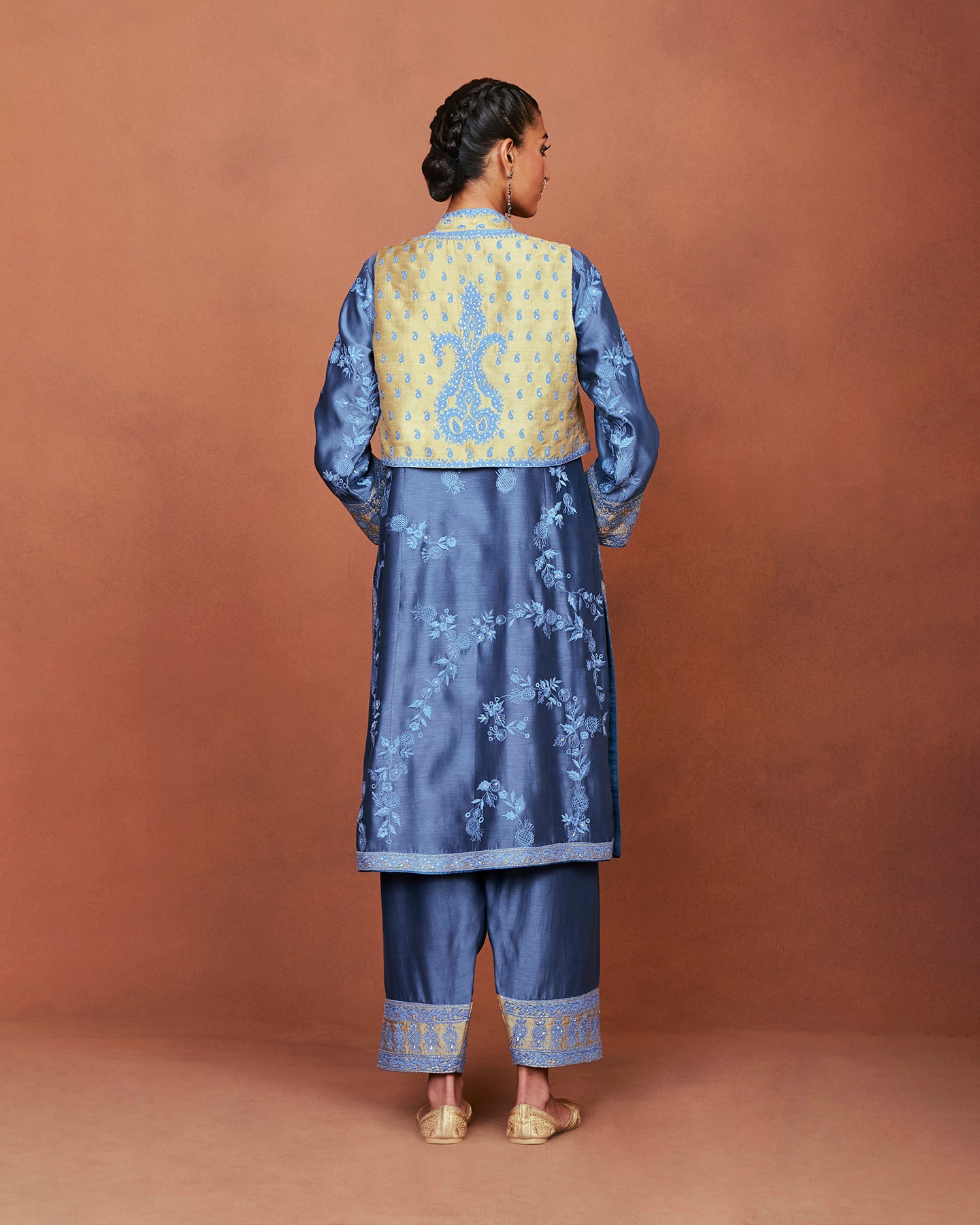 Jia Long Kurta Set