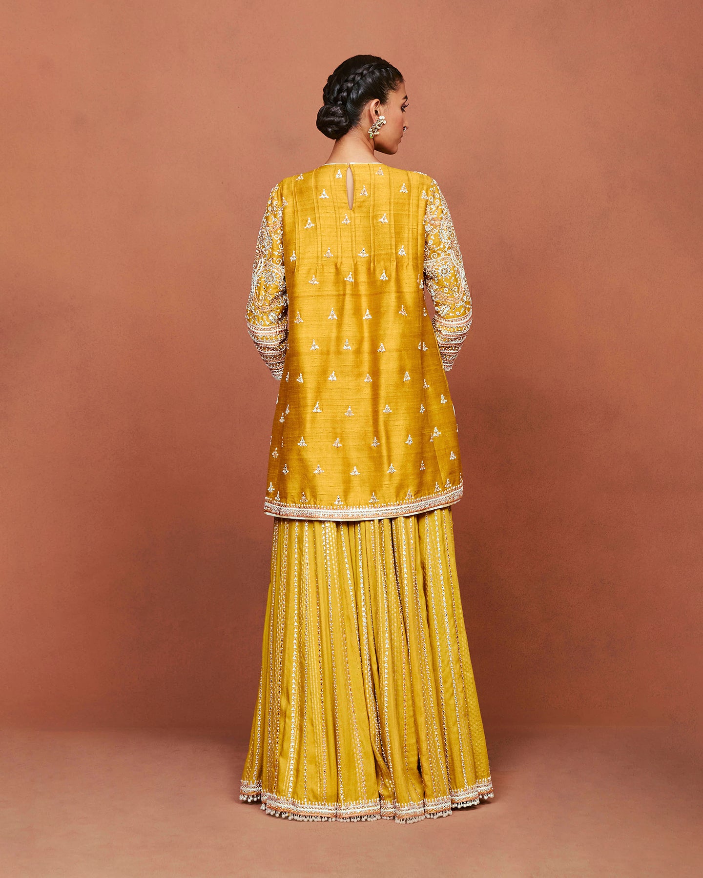 Roshni Sharara Set