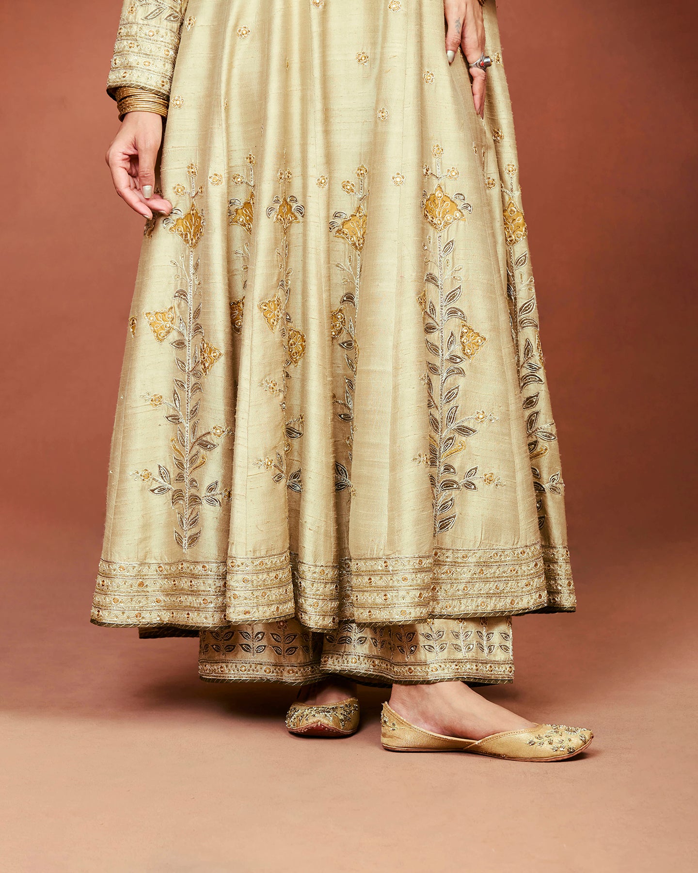 Zulekha Long Anarkali Set