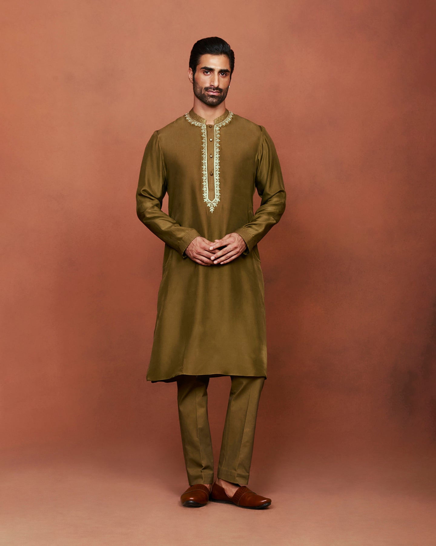 Vanraaj Sherwani Set
