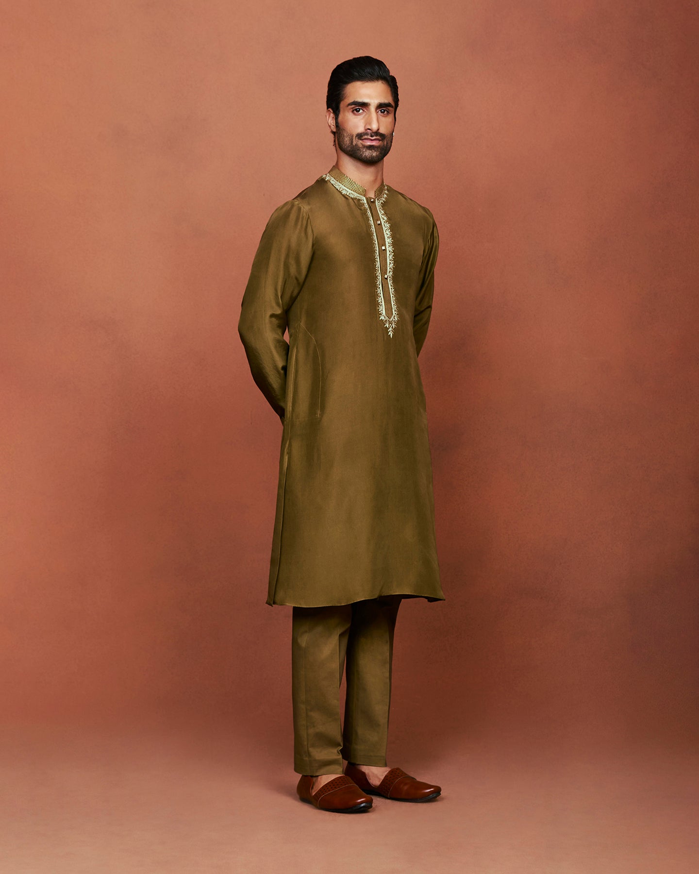 Vanraaj Sherwani Set