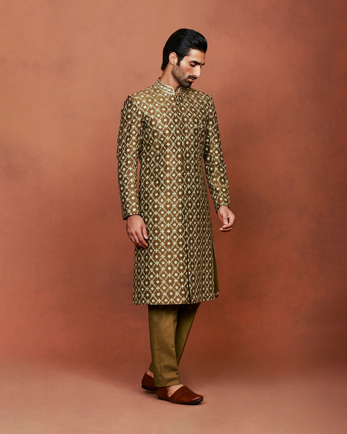 Vanraaj Sherwani Set