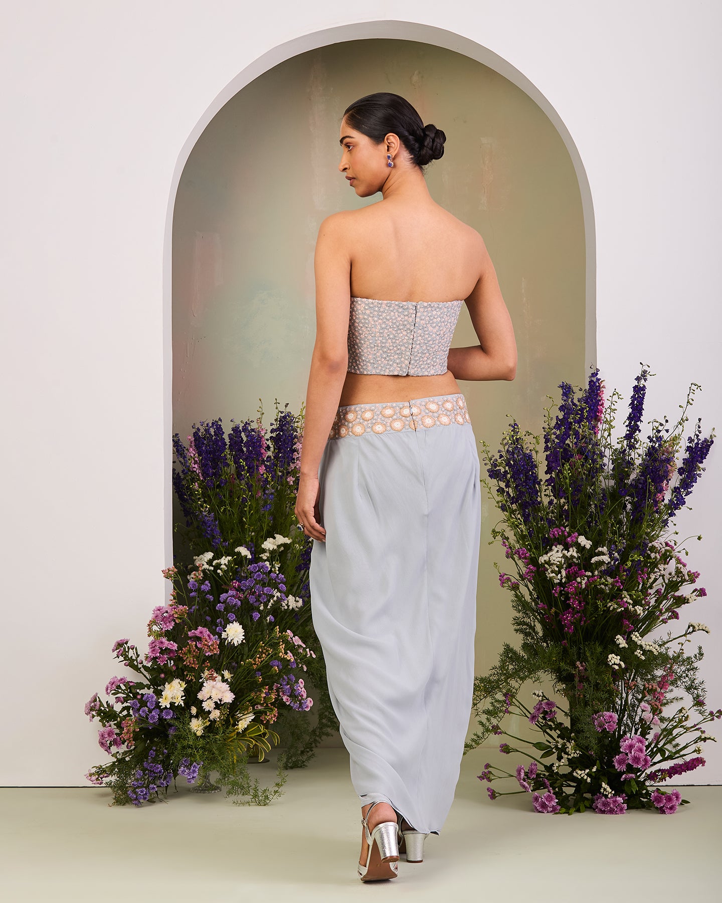soraya cape set
