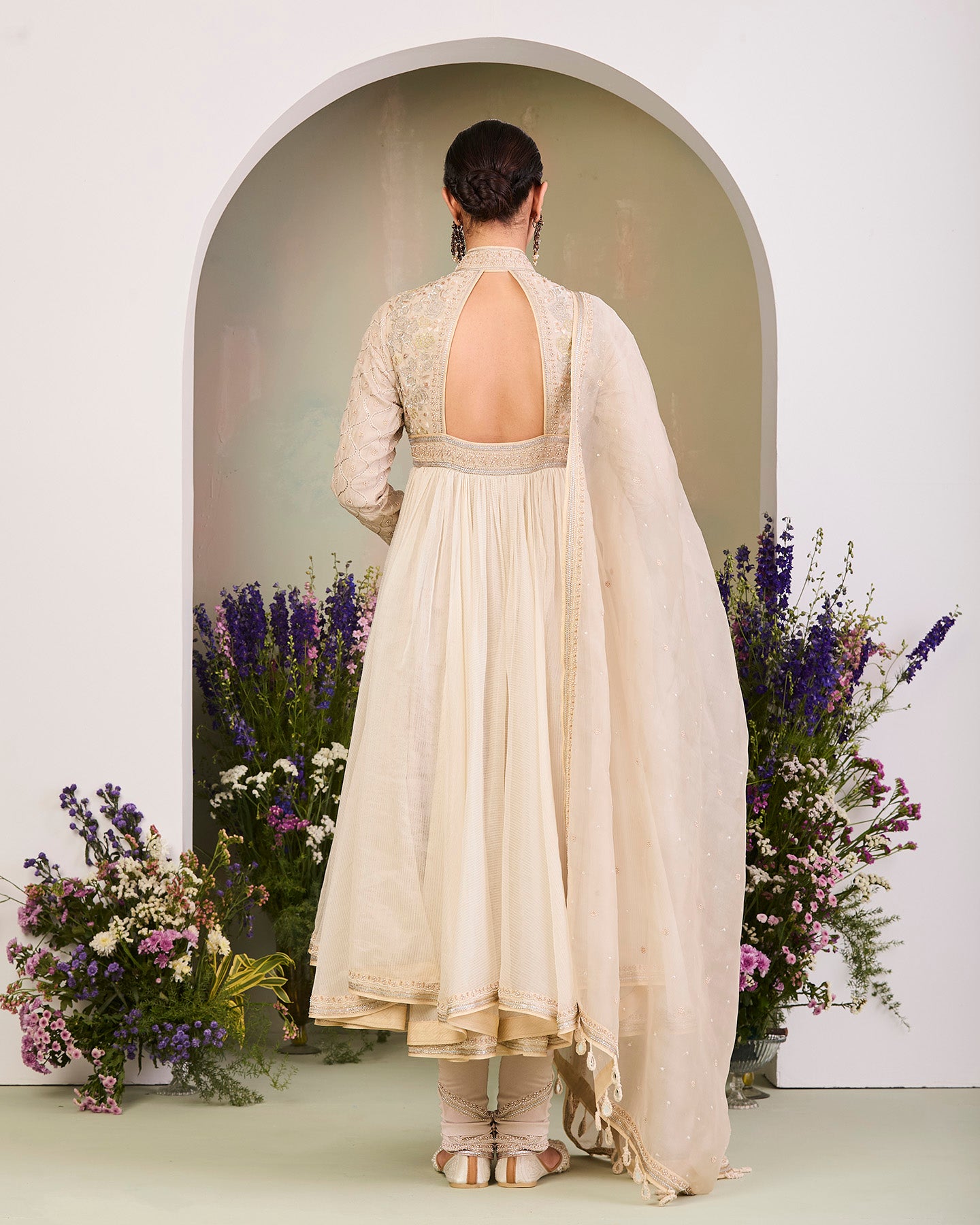 khizra long anarkali set