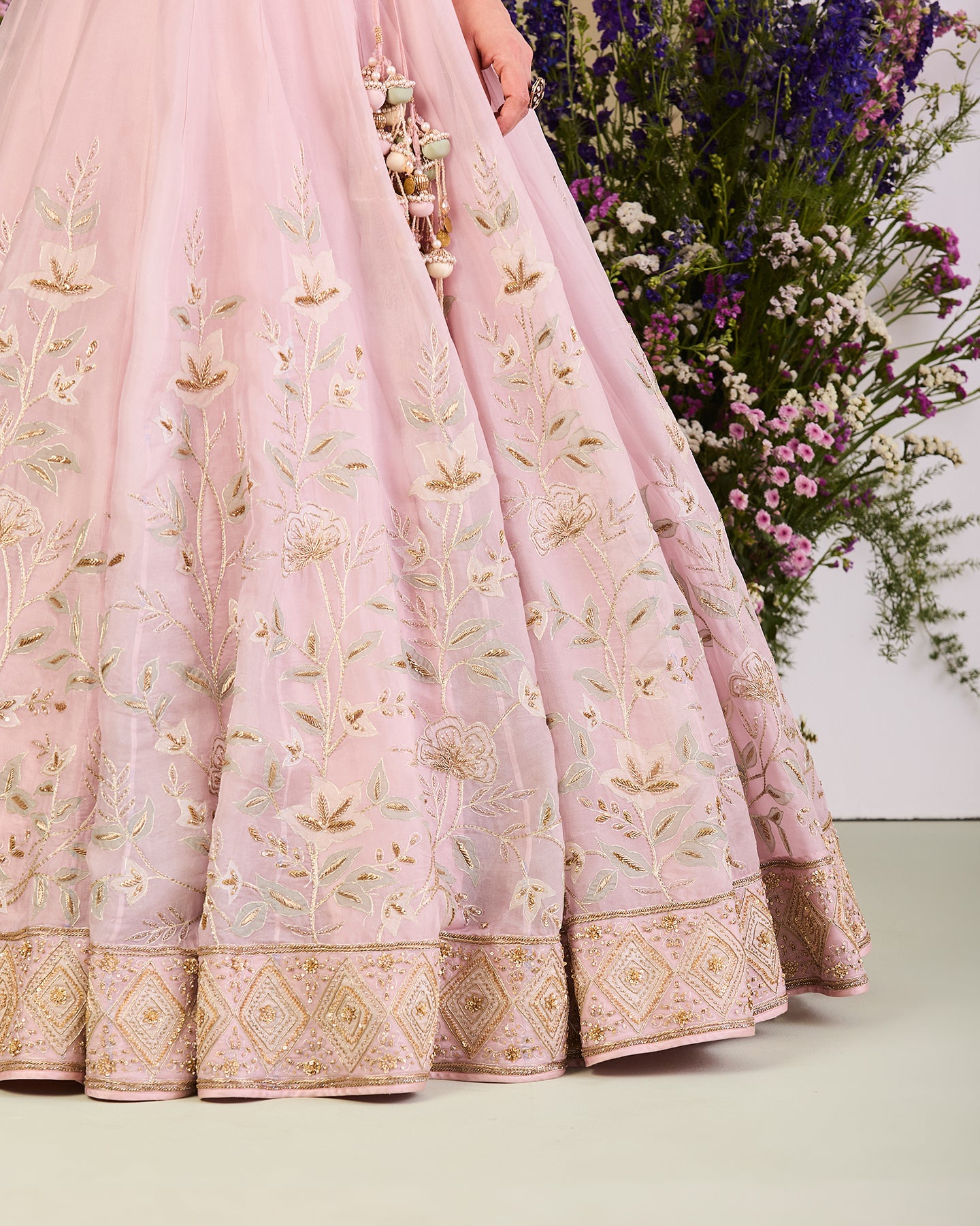 sahar lehenga set