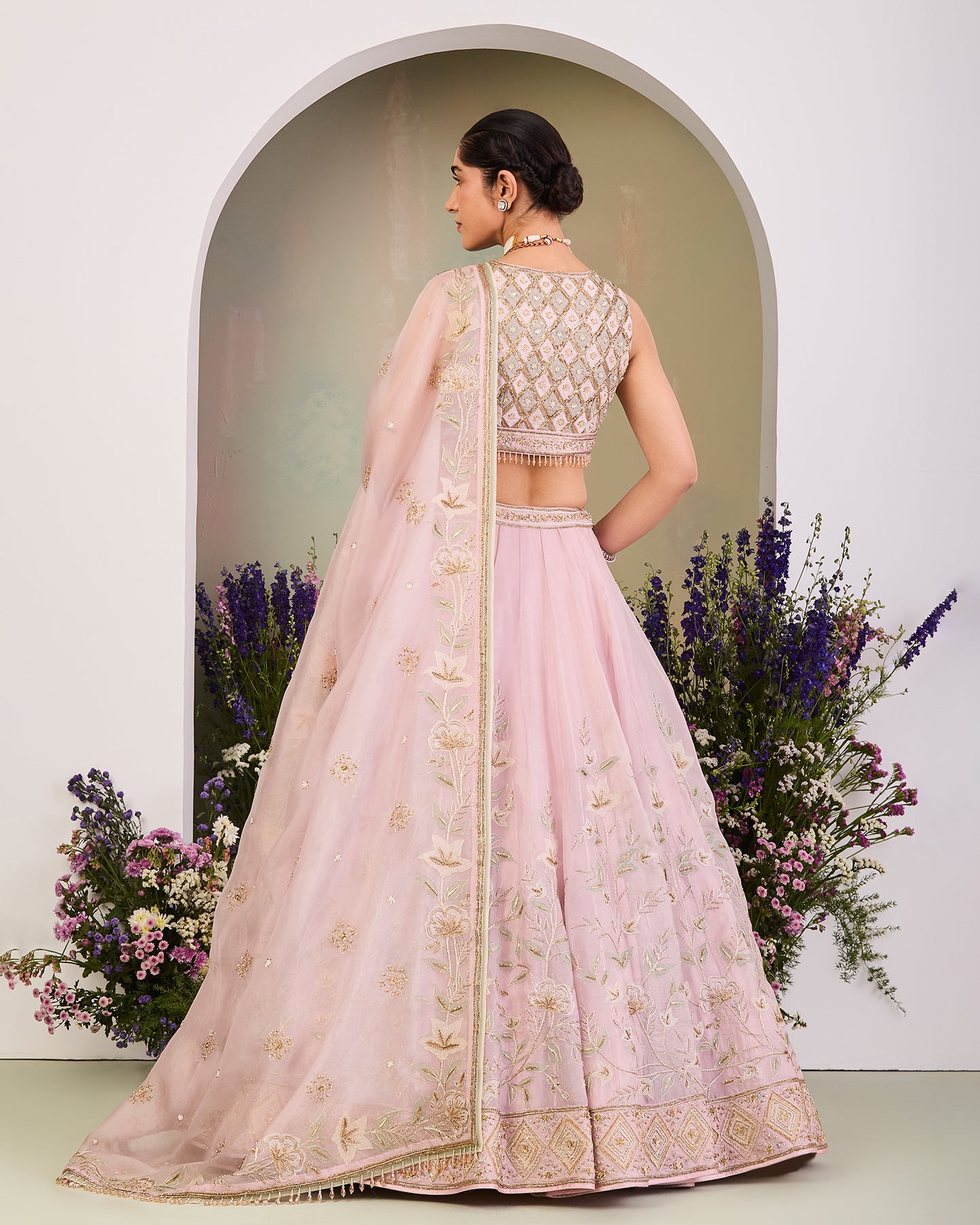sahar lehenga set