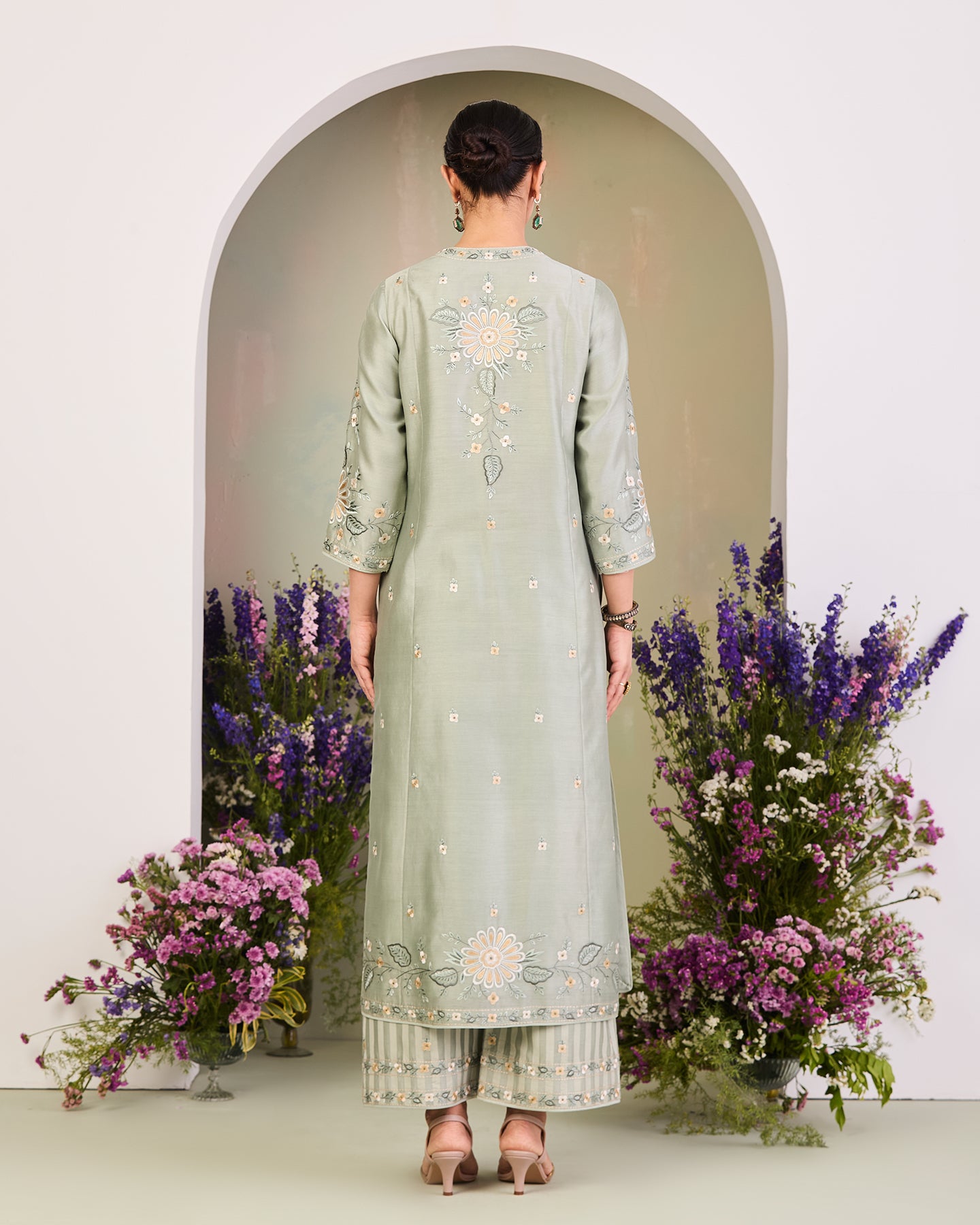 Ulfat Long Kurta Set