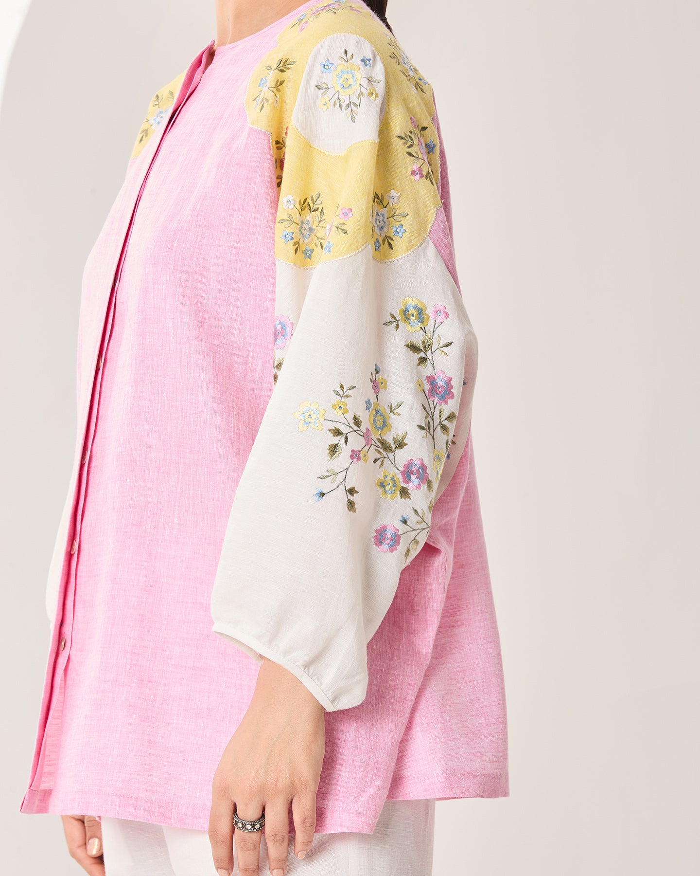 soha co ordinate set