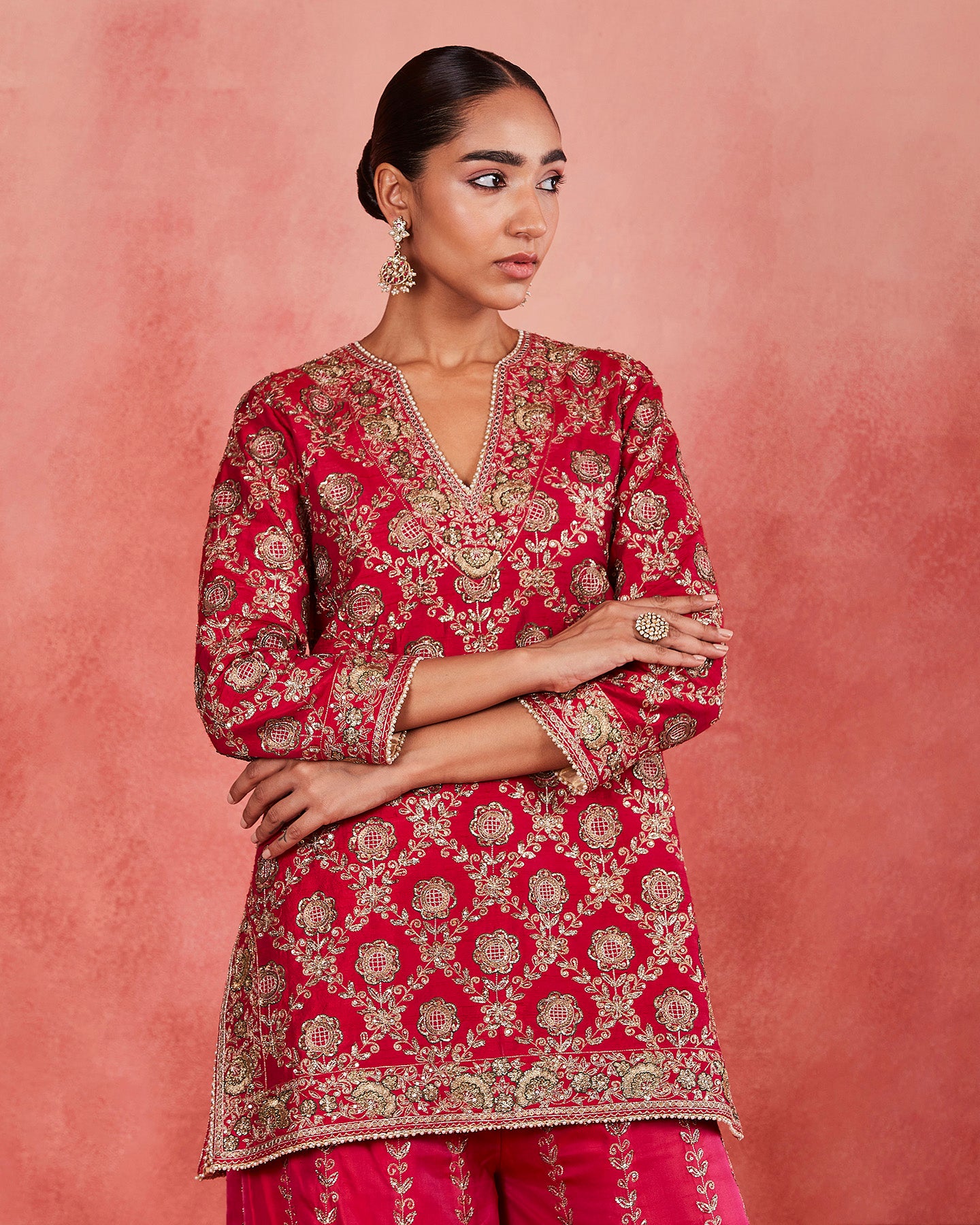 aneesa sharara set