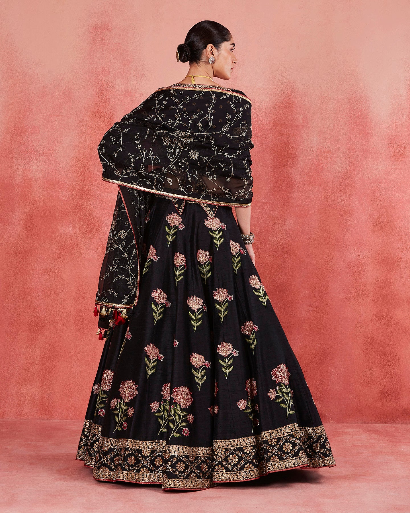mariam lehenga set