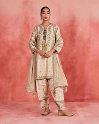 noushin short kurta set