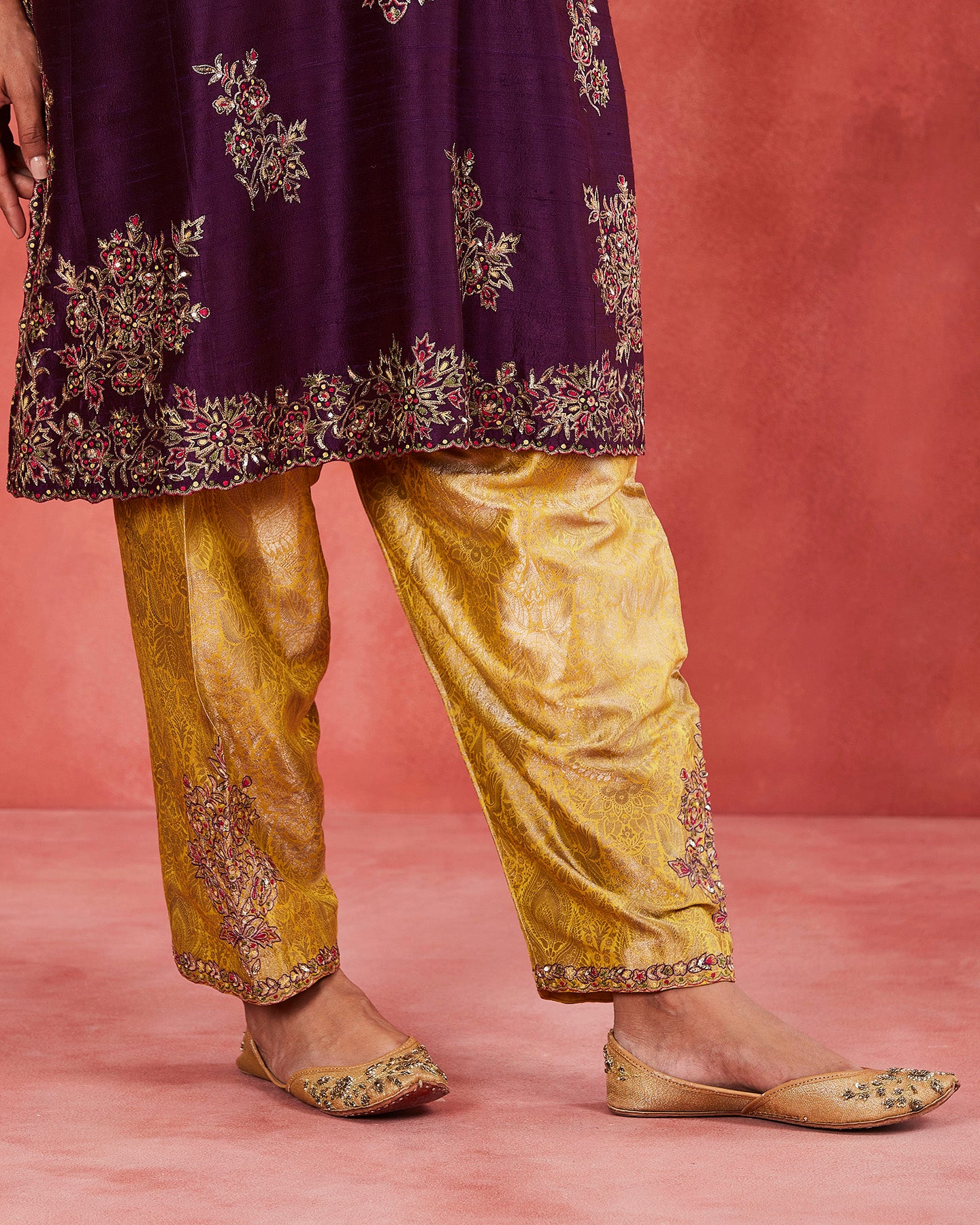 Maira Short Kurta Set
