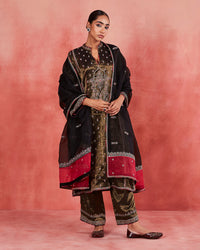 zahira long kurta set