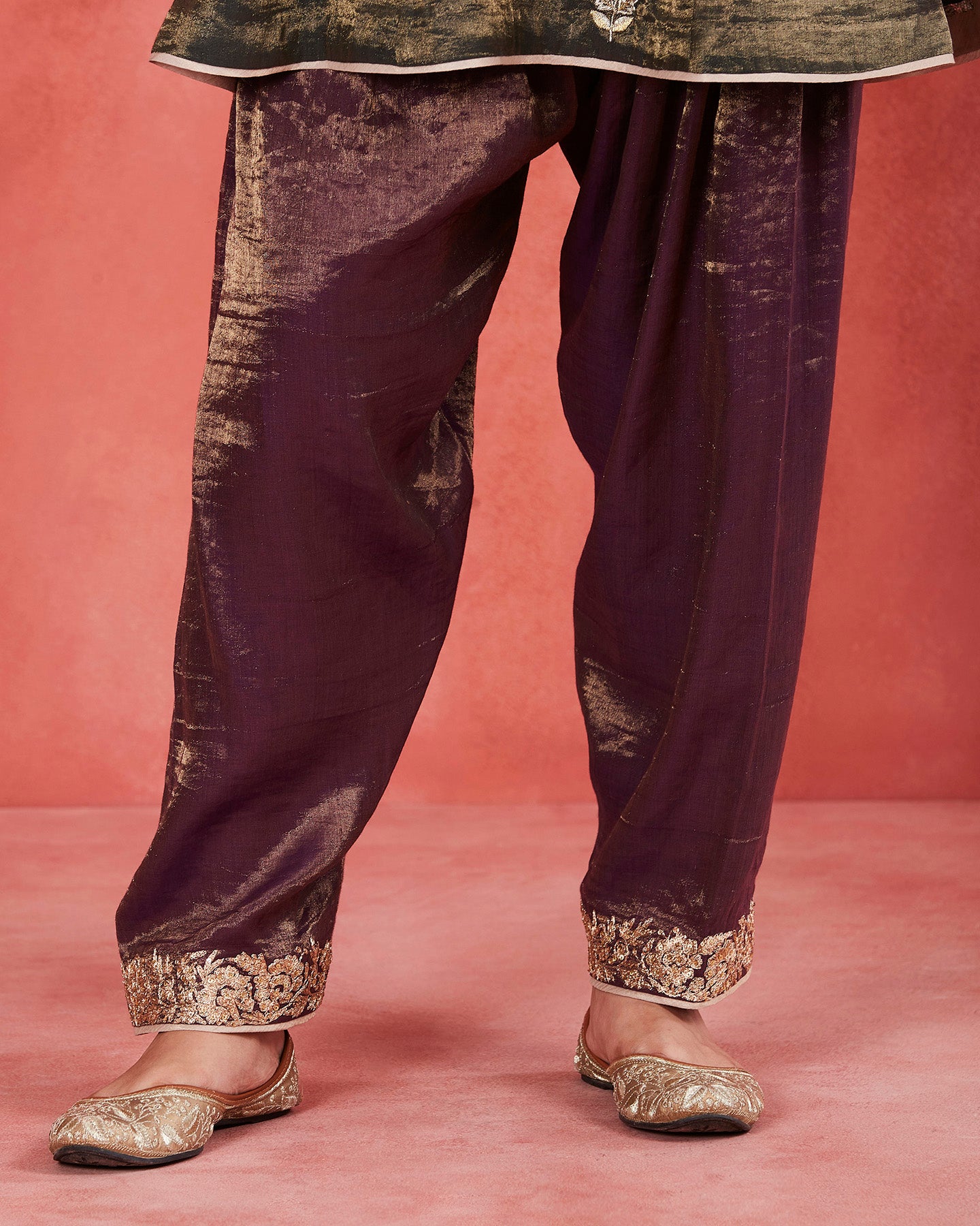 Aamina Short Kurta Set