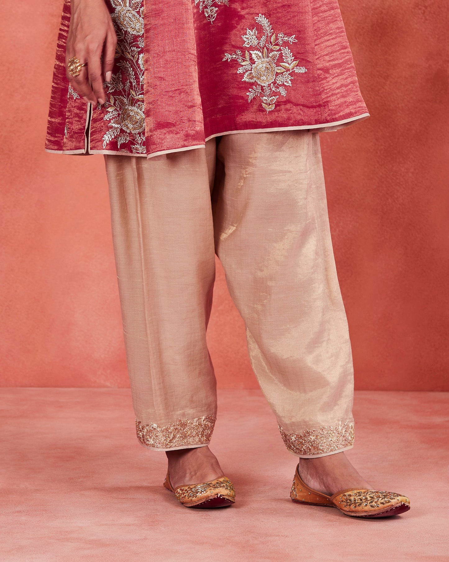 Aafreen Short Kurta Set