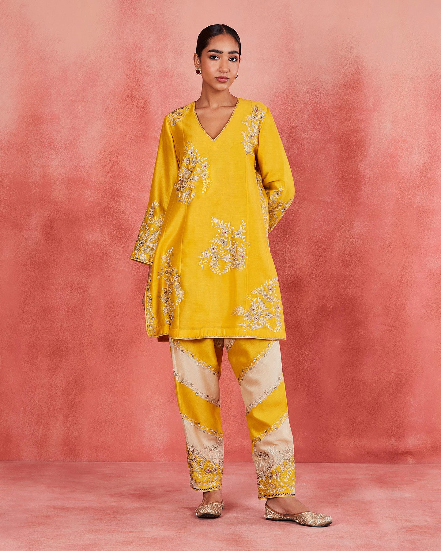 Aala Short Kurta Set