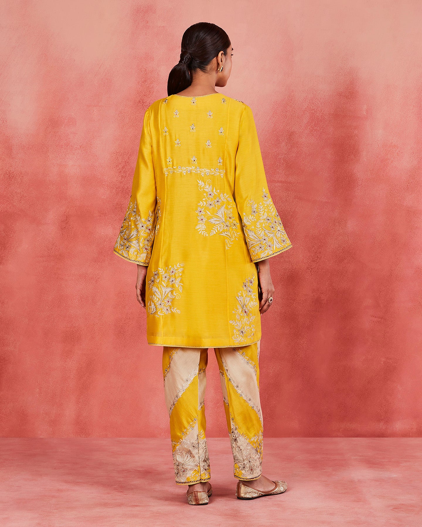 Aala Short Kurta Set