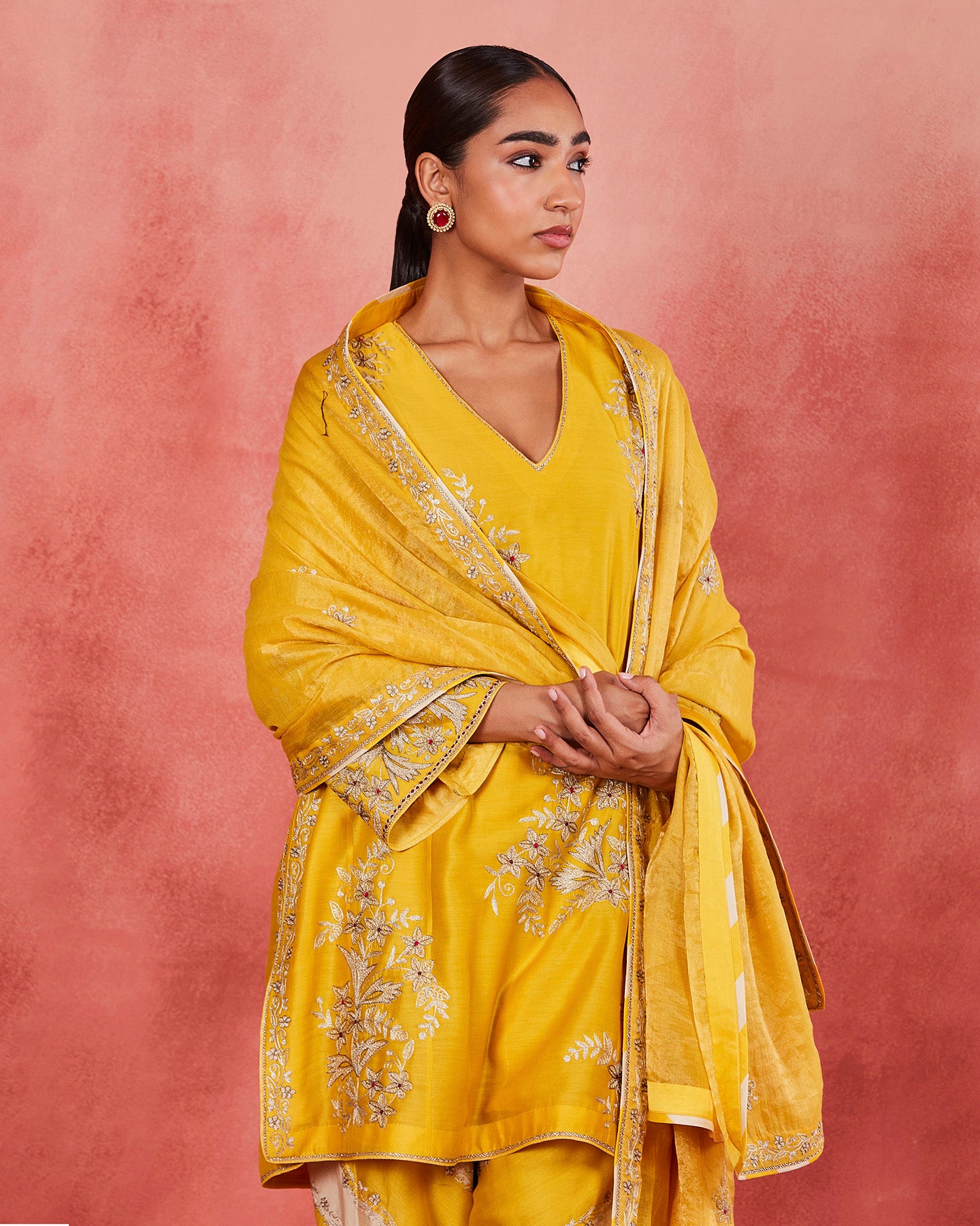 Aala Short Kurta Set