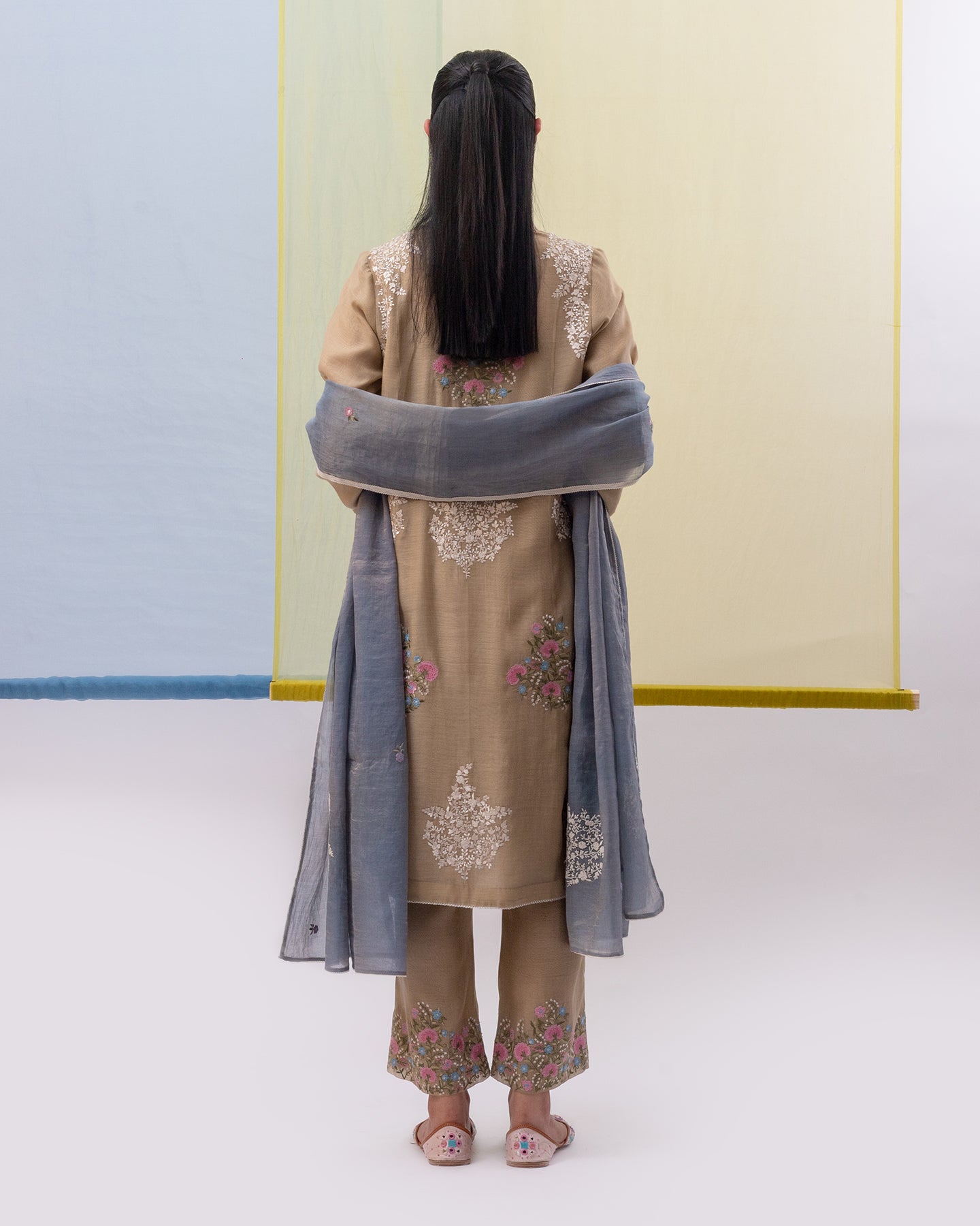 aafia long kurta set