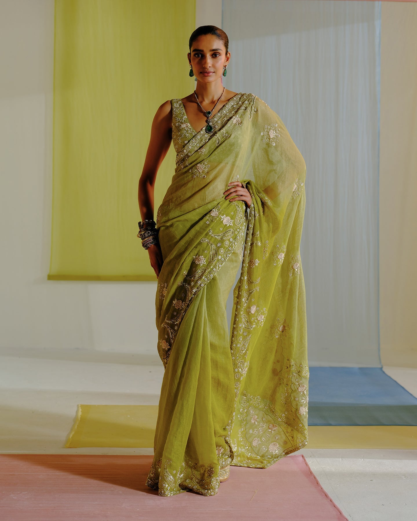 lisna saree set