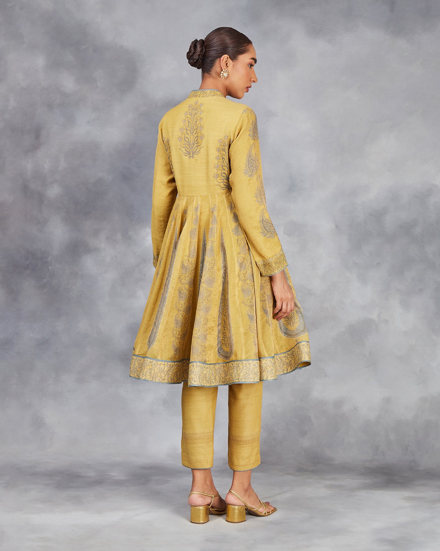 zaira short anarkali set