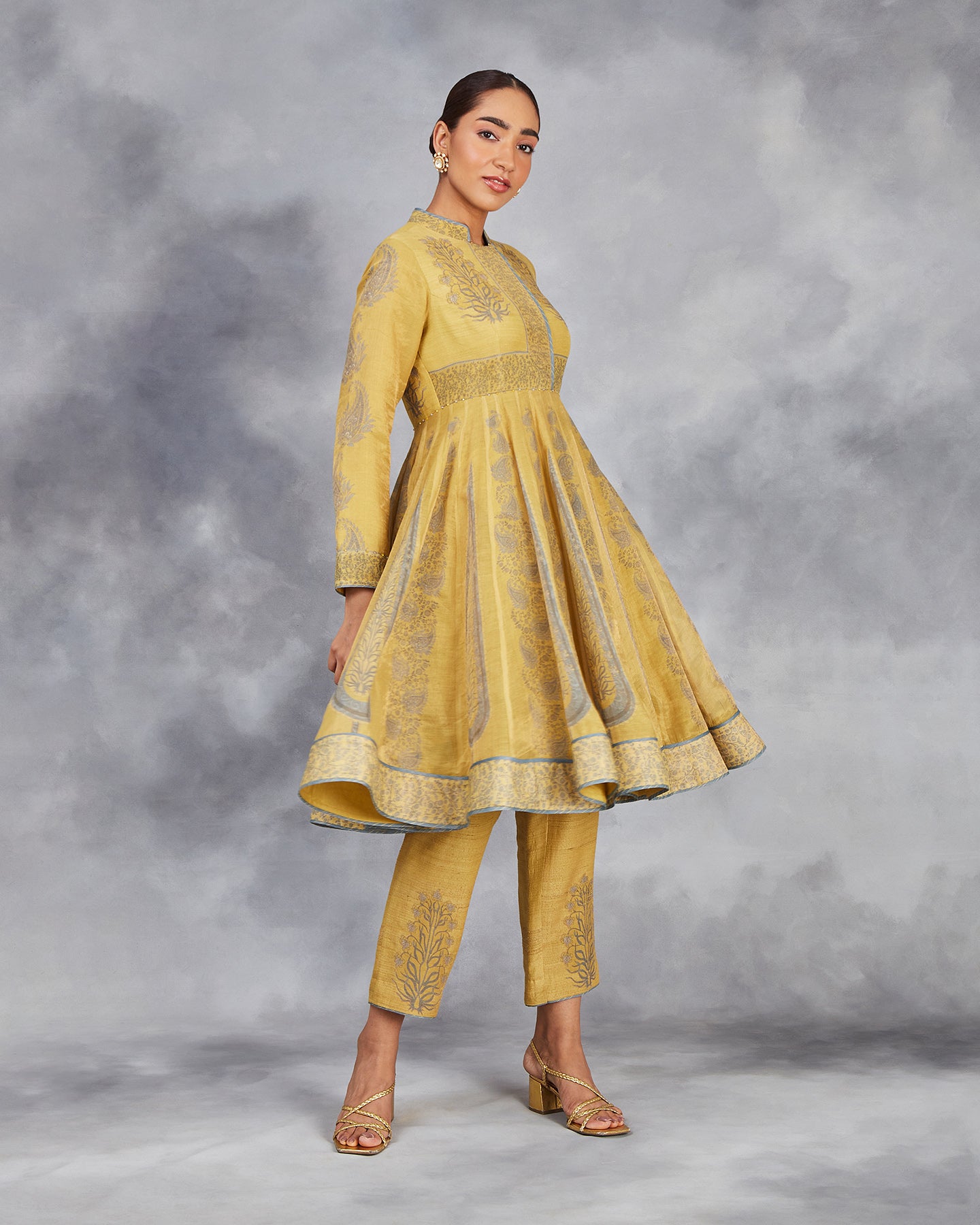 zaira short anarkali set
