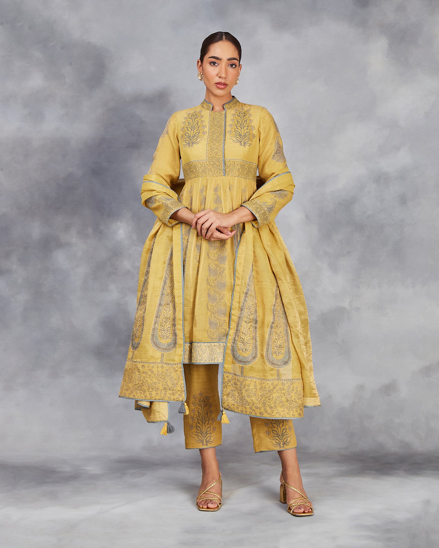 zaira short anarkali set