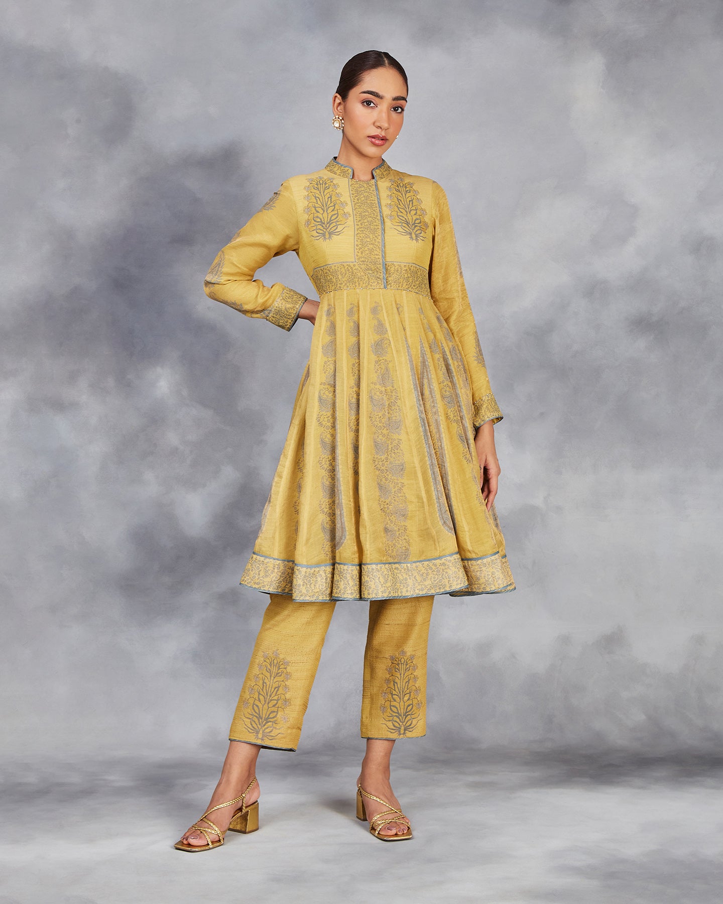 zaira short anarkali set