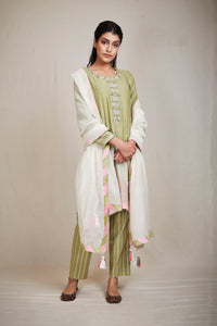mehnaaz kurta set