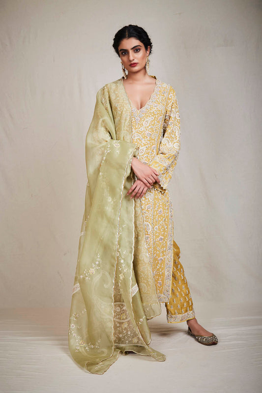 meeza kurta set