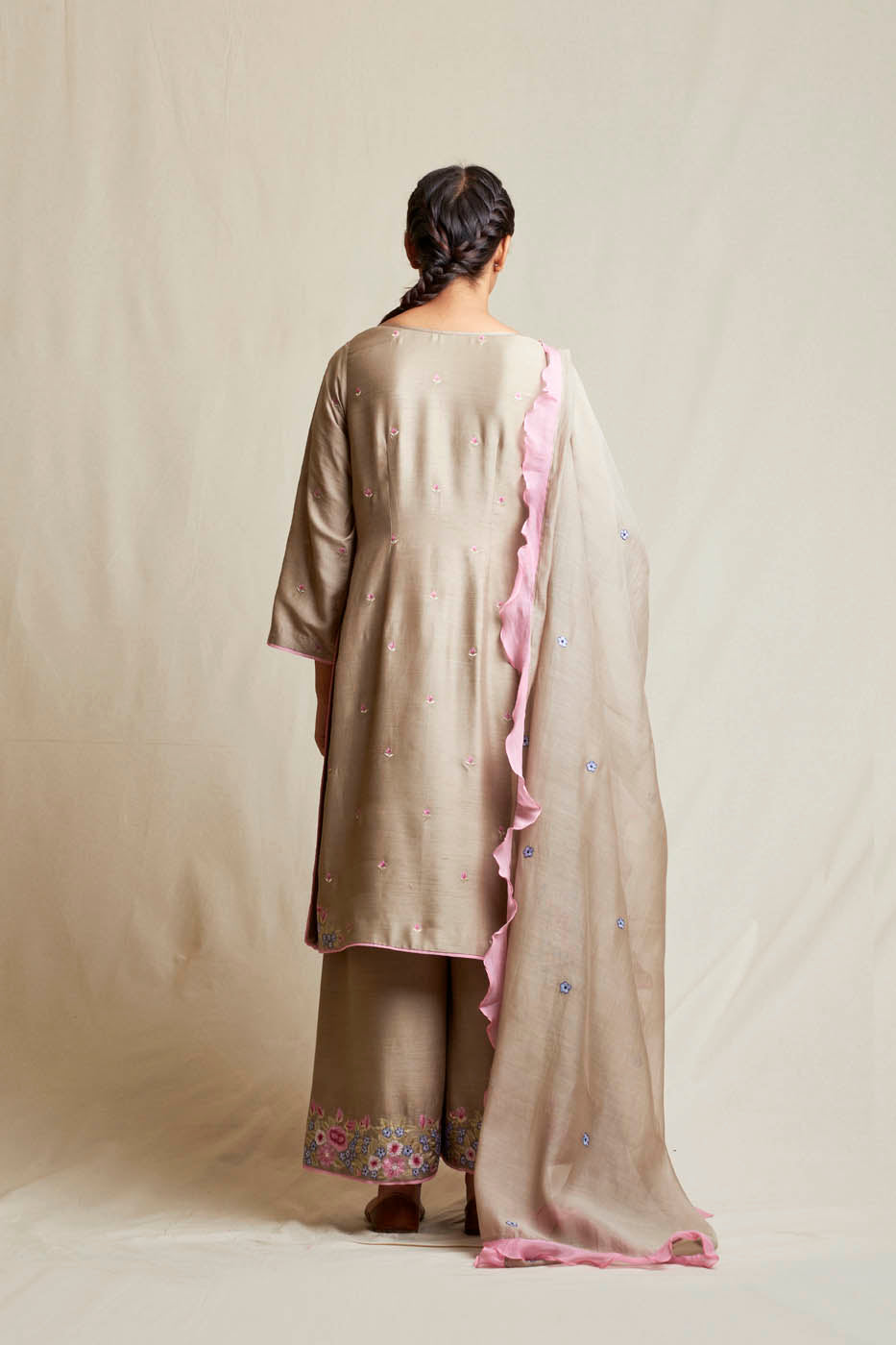 Golaleh Kurta Set