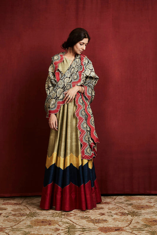 urmila anarkali set