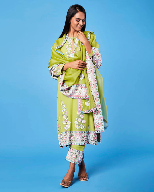 duaa kurta set green