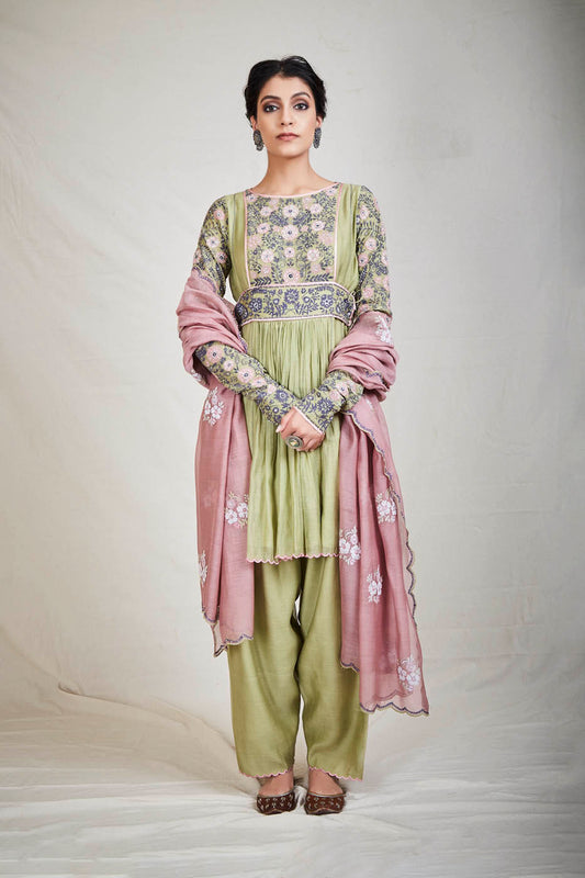 kishawar anarkali set