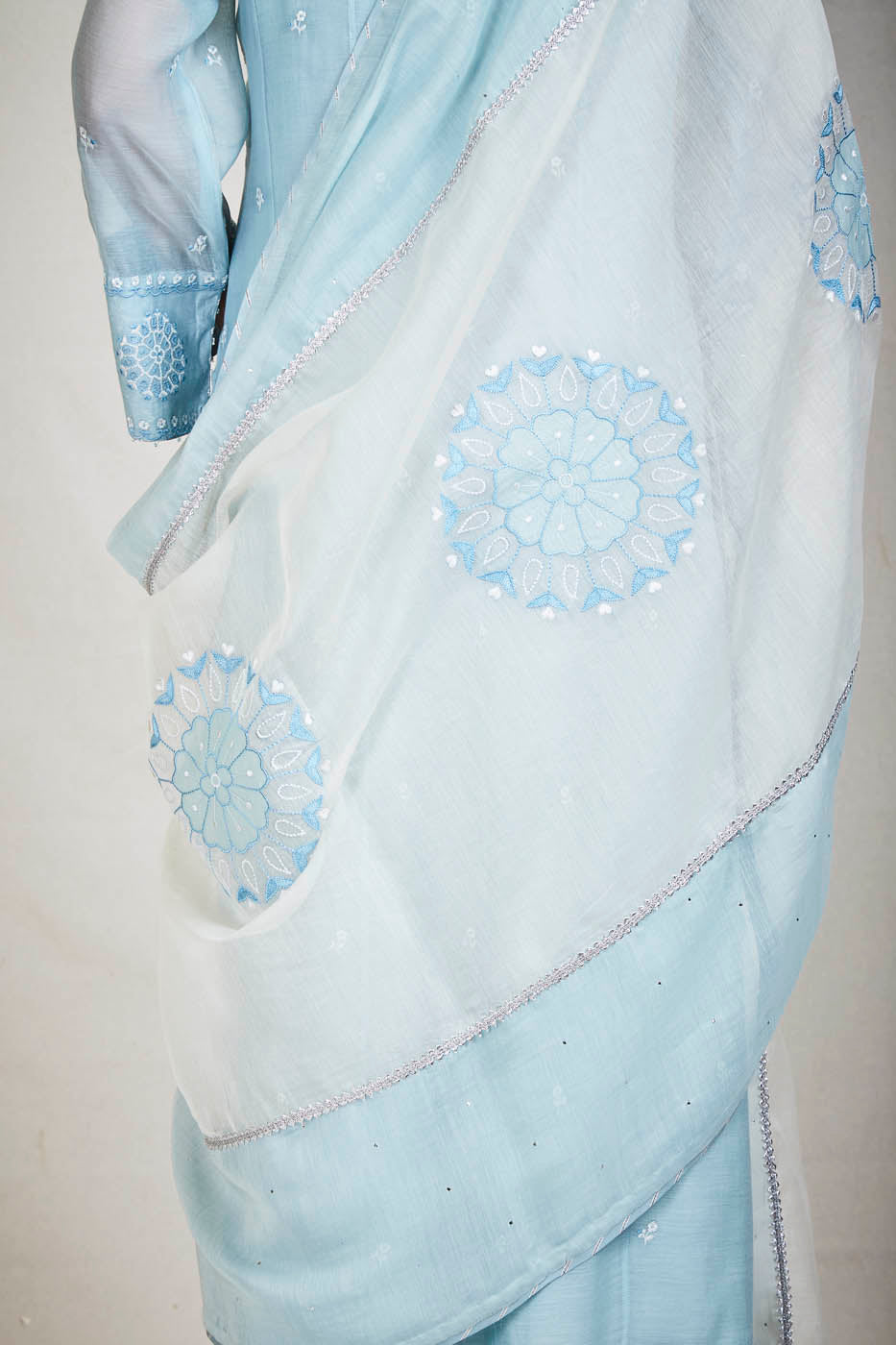 Atifa Kurta Set