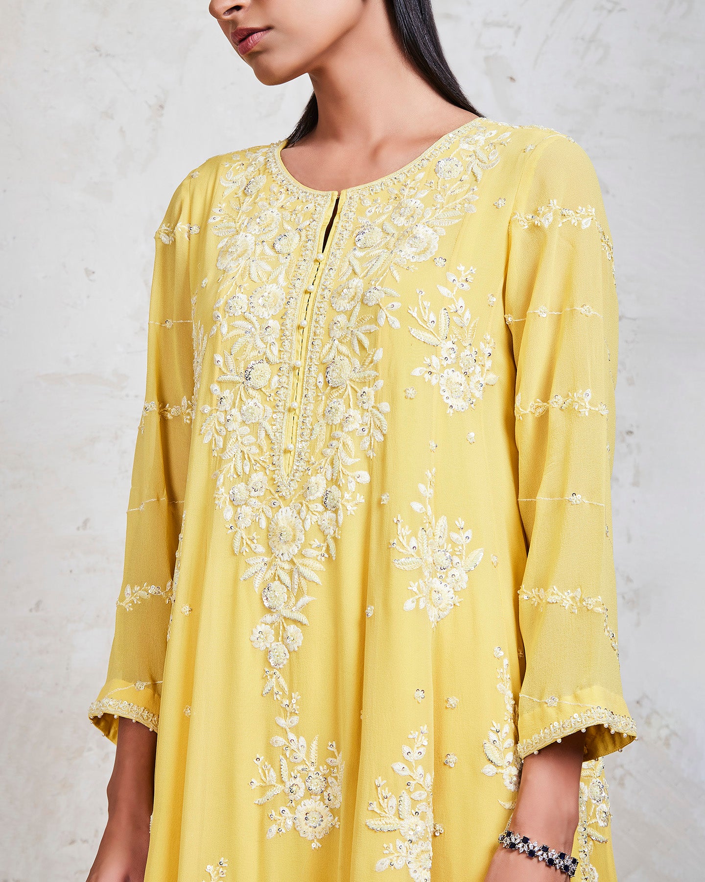 Nurvi Kurta Set