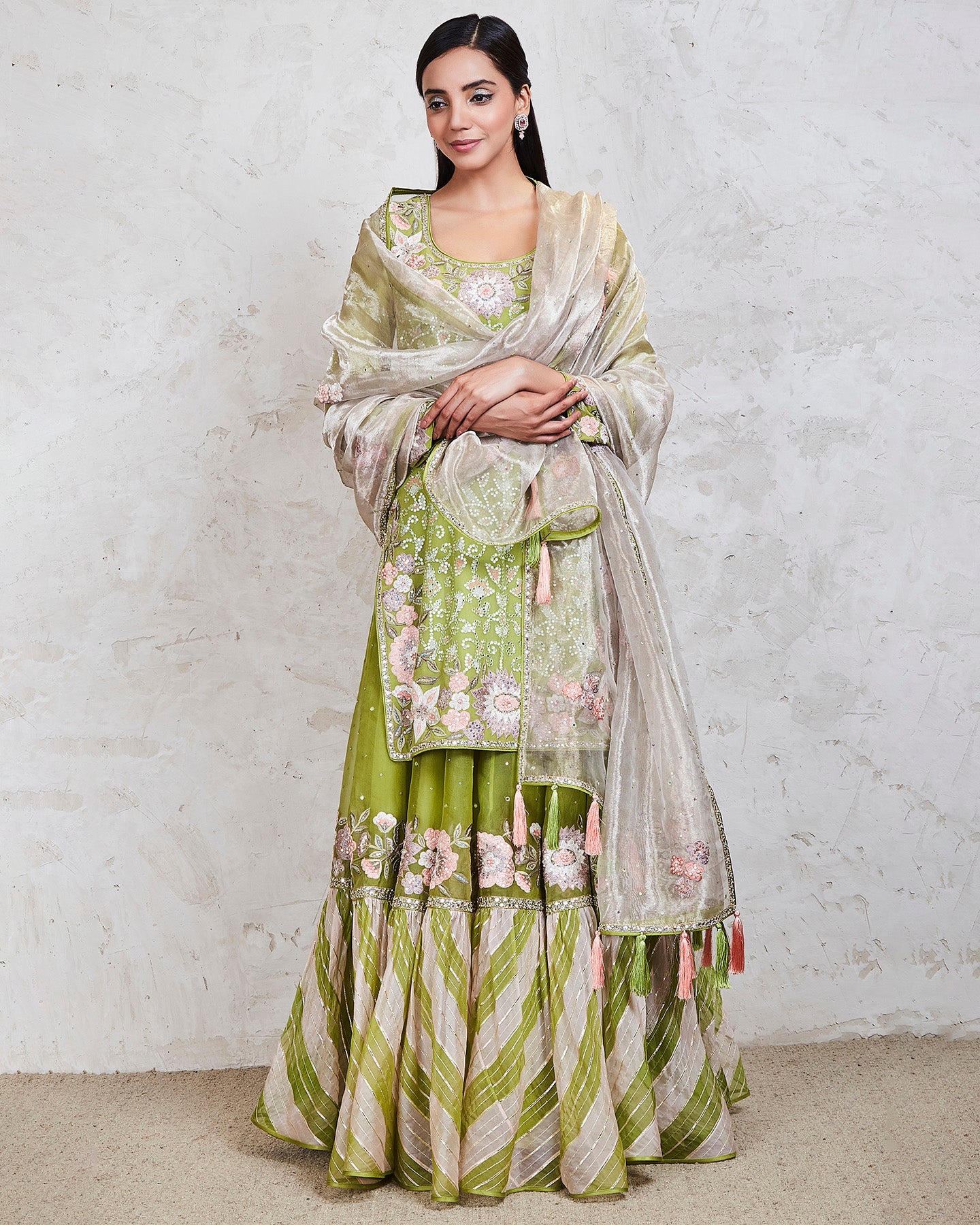 aaina sharara set green