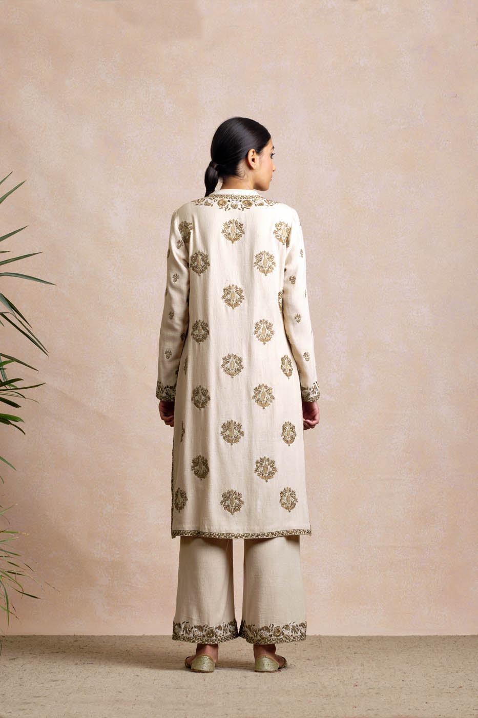 Ila Kurta Set