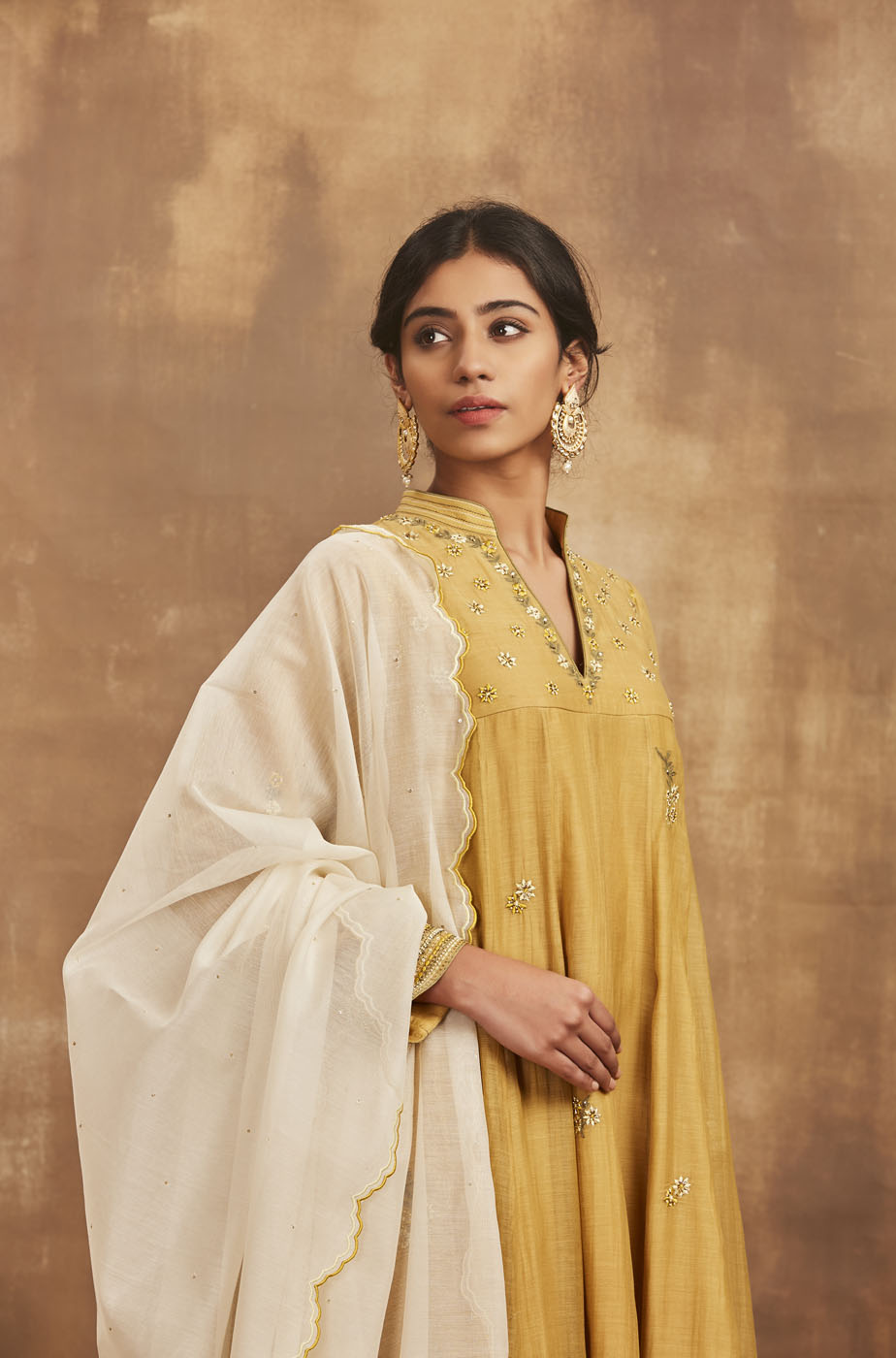 devika anarkali set