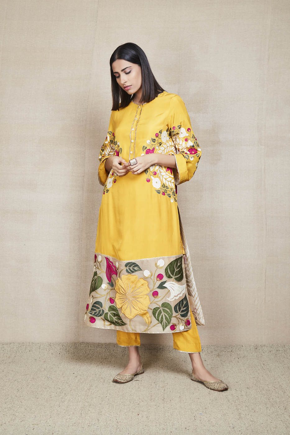 Chandra Kurta Set