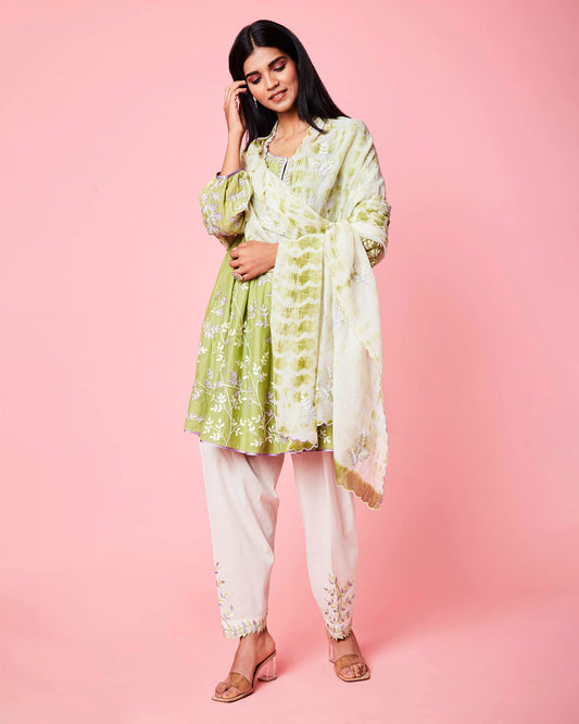nazmiya kurta set green