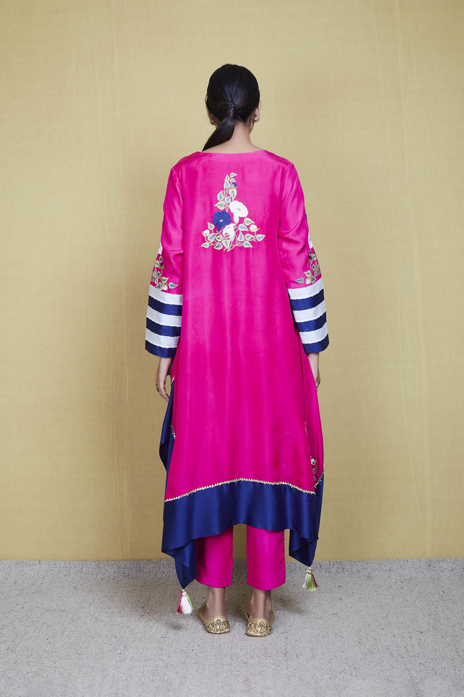 Chadna Kurta Set